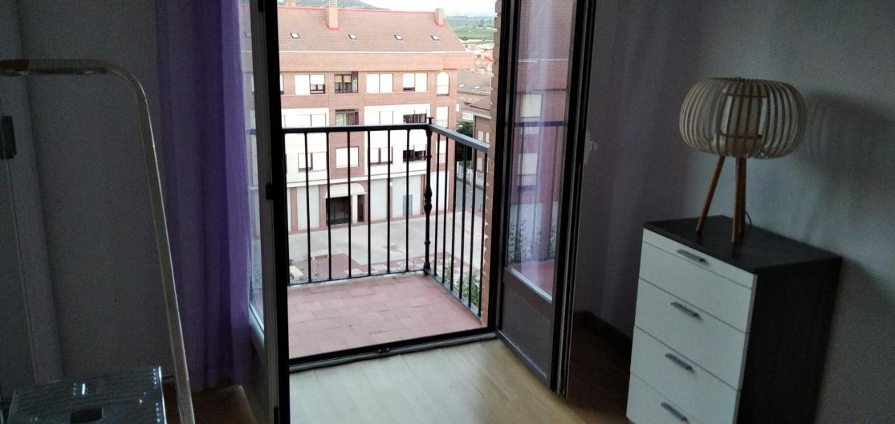 Gallery & Wifi Apartment Navarrete Exterior photo